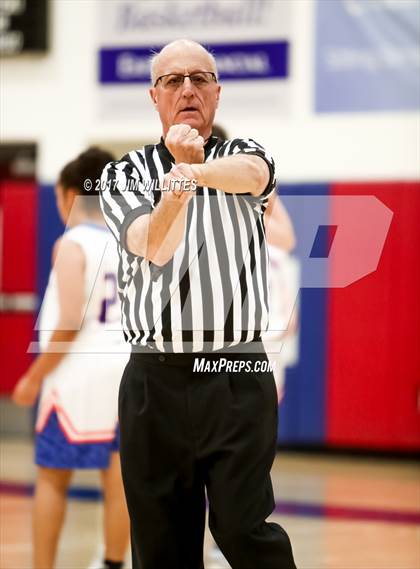 Thumbnail 1 in Centennial vs. Thunderbird (Lady Titan Winter Hoops Classic) photogallery.