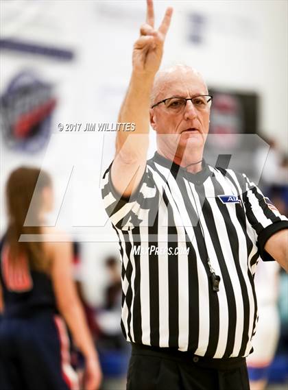 Thumbnail 3 in Centennial vs. Thunderbird (Lady Titan Winter Hoops Classic) photogallery.