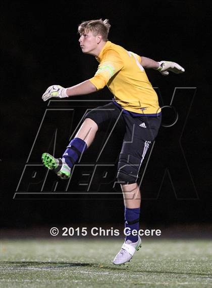 Thumbnail 2 in Sutherland vs. Eastridge (Section 5 Class A2 Semifinal) photogallery.