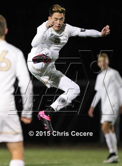 Thumbnail 2 in Sutherland vs. Eastridge (Section 5 Class A2 Semifinal) photogallery.
