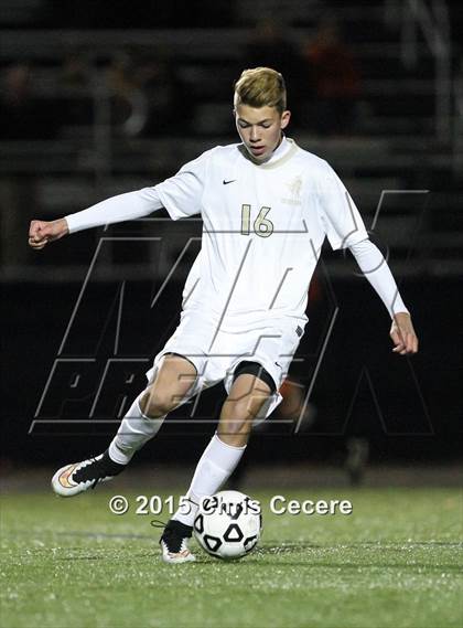 Thumbnail 1 in Sutherland vs. Eastridge (Section 5 Class A2 Semifinal) photogallery.