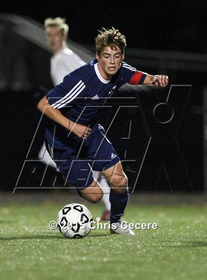 Thumbnail 2 in Sutherland vs. Eastridge (Section 5 Class A2 Semifinal) photogallery.