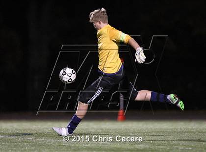 Thumbnail 2 in Sutherland vs. Eastridge (Section 5 Class A2 Semifinal) photogallery.
