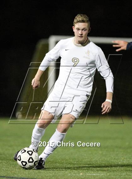 Thumbnail 2 in Sutherland vs. Eastridge (Section 5 Class A2 Semifinal) photogallery.