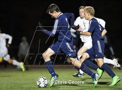 Thumbnail 3 in Sutherland vs. Eastridge (Section 5 Class A2 Semifinal) photogallery.