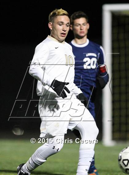 Thumbnail 2 in Sutherland vs. Eastridge (Section 5 Class A2 Semifinal) photogallery.