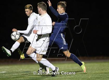 Thumbnail 2 in Sutherland vs. Eastridge (Section 5 Class A2 Semifinal) photogallery.