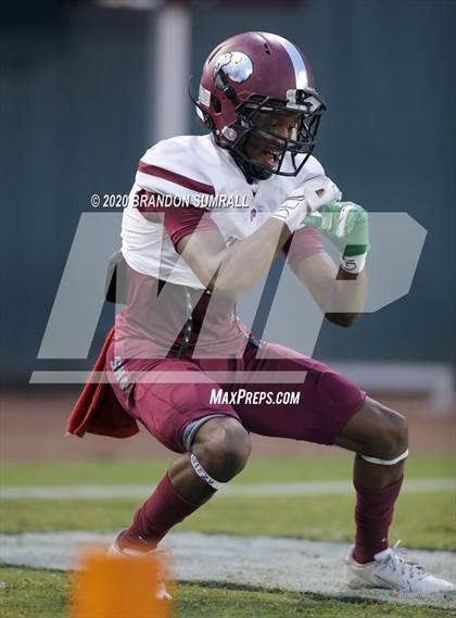 Thumbnail 1 in Hoover vs. Prattville photogallery.