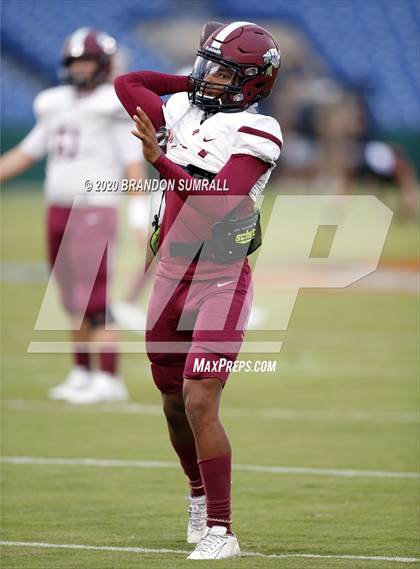 Thumbnail 2 in Hoover vs. Prattville photogallery.