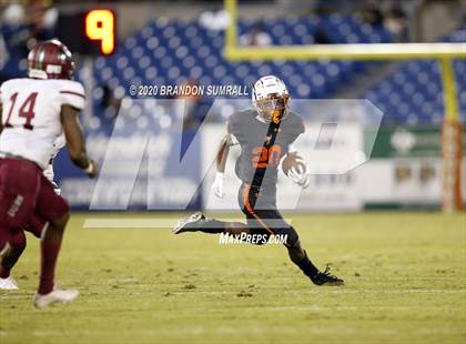Thumbnail 3 in Hoover vs. Prattville photogallery.