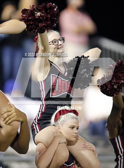 Thumbnail 3 in Hoover vs. Prattville photogallery.