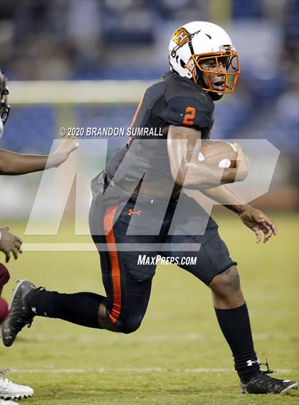 Thumbnail 2 in Hoover vs. Prattville photogallery.