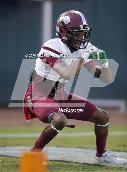 Thumbnail 3 in Hoover vs. Prattville photogallery.
