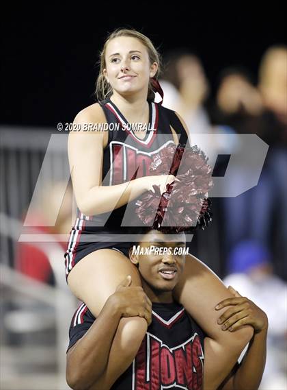 Thumbnail 2 in Hoover vs. Prattville photogallery.