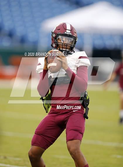 Thumbnail 2 in Hoover vs. Prattville photogallery.