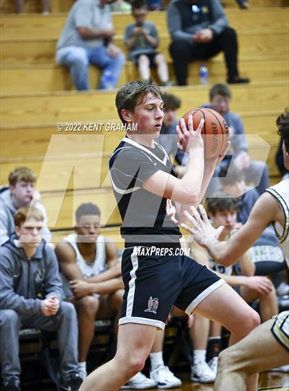 Thumbnail 1 in Fort Wayne Bishop Luers @ Noblesville photogallery.