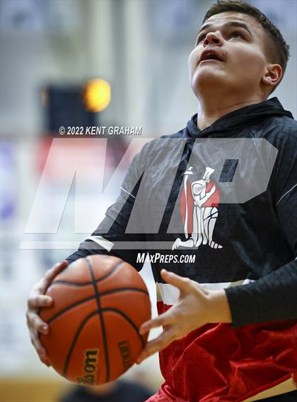 Thumbnail 2 in Fort Wayne Bishop Luers @ Noblesville photogallery.