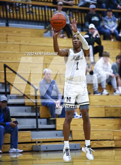 Thumbnail 3 in Fort Wayne Bishop Luers @ Noblesville photogallery.