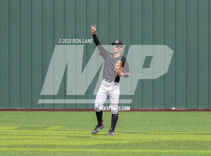 Thumbnail 3 in Jones @ Mustang photogallery.
