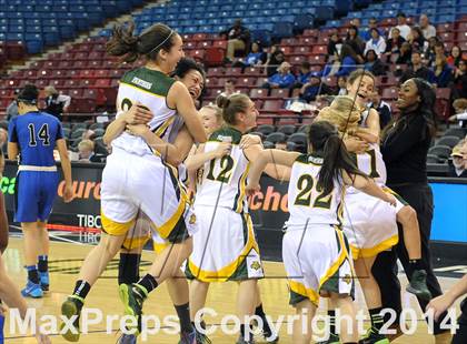 Thumbnail 3 in Pinewood vs. La Jolla Country Day (CIF State D5 Final) photogallery.