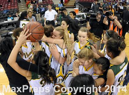 Thumbnail 3 in Pinewood vs. La Jolla Country Day (CIF State D5 Final) photogallery.