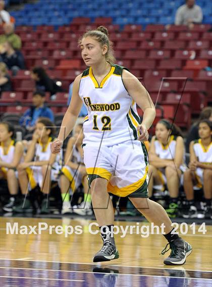 Thumbnail 3 in Pinewood vs. La Jolla Country Day (CIF State D5 Final) photogallery.