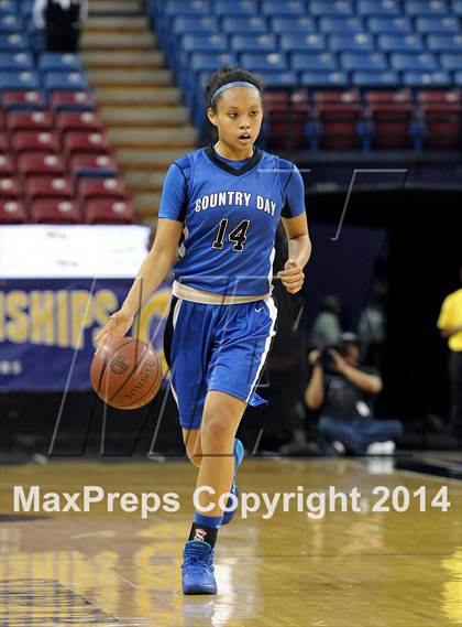Thumbnail 3 in Pinewood vs. La Jolla Country Day (CIF State D5 Final) photogallery.