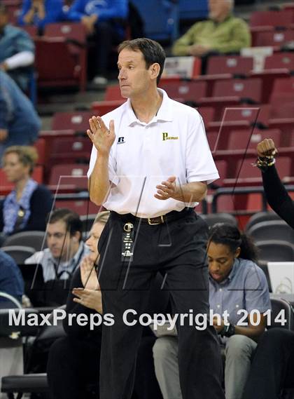 Thumbnail 1 in Pinewood vs. La Jolla Country Day (CIF State D5 Final) photogallery.