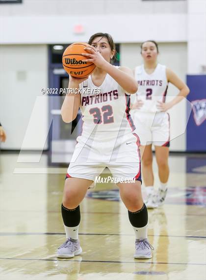 Thumbnail 3 in Woodbridge @ Beckman photogallery.