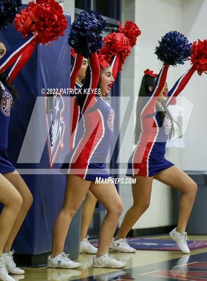 Thumbnail 1 in Woodbridge @ Beckman photogallery.
