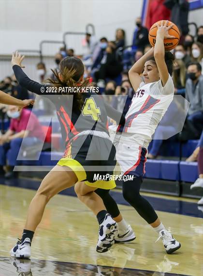 Thumbnail 1 in Woodbridge @ Beckman photogallery.