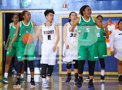 Thumbnail 3 in Dorsey vs. Van Nuys (CIF LACS Finals D2) photogallery.