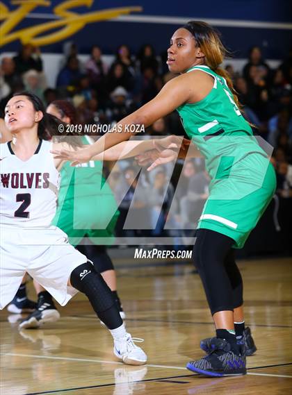 Thumbnail 2 in Dorsey vs. Van Nuys (CIF LACS Finals D2) photogallery.