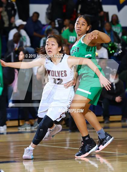 Thumbnail 2 in Dorsey vs. Van Nuys (CIF LACS Finals D2) photogallery.