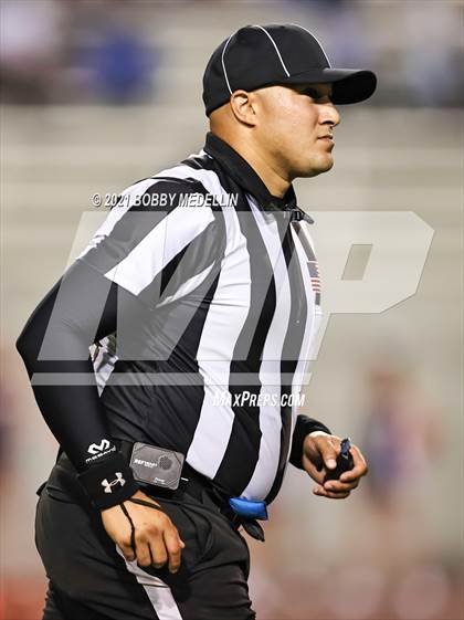 Thumbnail 2 in San Joaquin Memorial @ Clovis North photogallery.