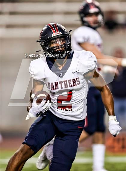 Thumbnail 2 in San Joaquin Memorial @ Clovis North photogallery.