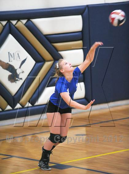Thumbnail 2 in Bishop Gorman vs Agassi(LMCA Fall Classic) photogallery.