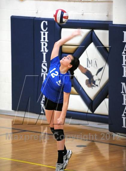 Thumbnail 1 in Bishop Gorman vs Agassi(LMCA Fall Classic) photogallery.