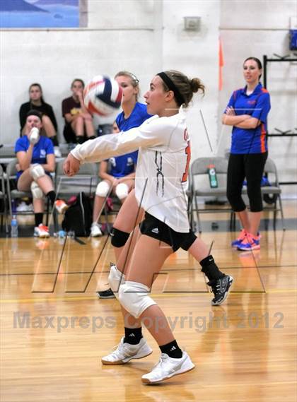 Thumbnail 1 in Bishop Gorman vs Agassi(LMCA Fall Classic) photogallery.