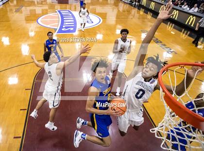Thumbnail 1 in University vs. Shadow Mountain (GEICO National Tournament Quarterfinal) photogallery.