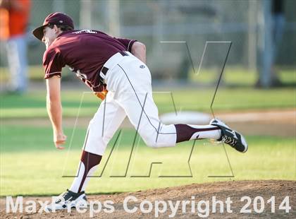 Thumbnail 3 in Plano vs Rockwall (UIL 5A Regional Quarterfinal Playoff) photogallery.
