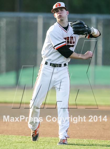 Thumbnail 3 in Plano vs Rockwall (UIL 5A Regional Quarterfinal Playoff) photogallery.
