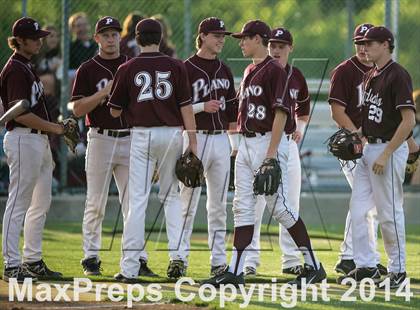 Thumbnail 2 in Plano vs Rockwall (UIL 5A Regional Quarterfinal Playoff) photogallery.