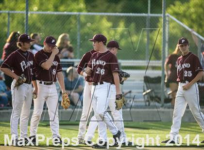 Thumbnail 1 in Plano vs Rockwall (UIL 5A Regional Quarterfinal Playoff) photogallery.