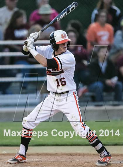 Thumbnail 2 in Plano vs Rockwall (UIL 5A Regional Quarterfinal Playoff) photogallery.