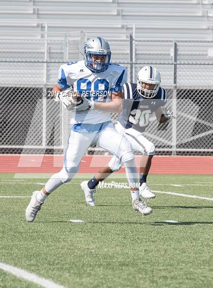 Thumbnail 1 in Alta Loma @ Los Osos photogallery.