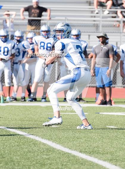 Thumbnail 3 in Alta Loma @ Los Osos photogallery.