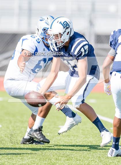 Thumbnail 3 in Alta Loma @ Los Osos photogallery.