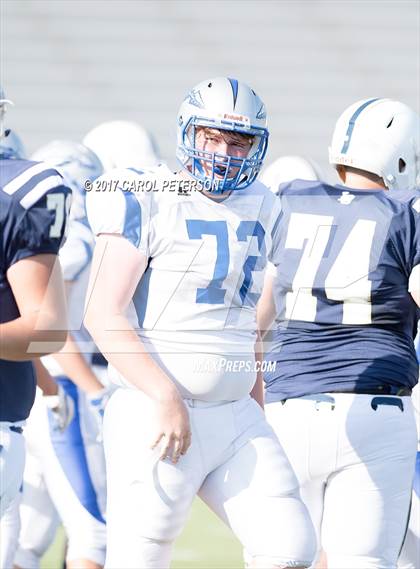 Thumbnail 1 in Alta Loma @ Los Osos photogallery.