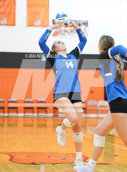 Thumbnail 2 in Regina vs. Armada (Almont Tournament) photogallery.